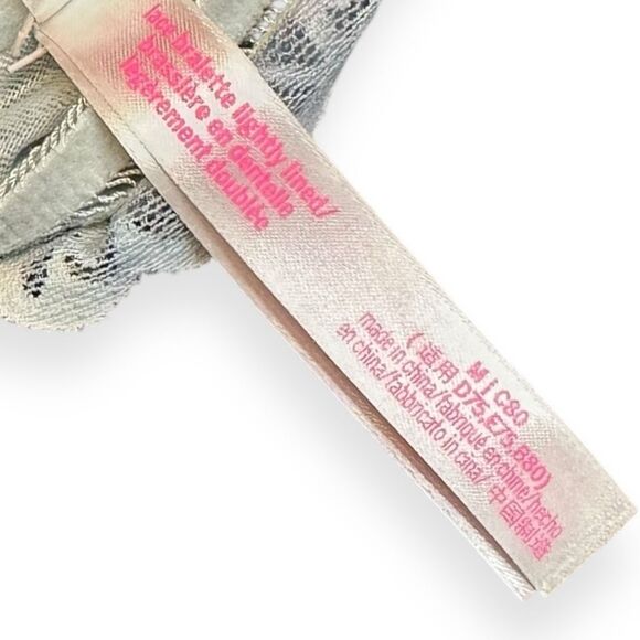 PINK VICTORIA’S SECRET Light Blue White Floral Lace Bralette Lightly Lined Size - Picture 4 of 5